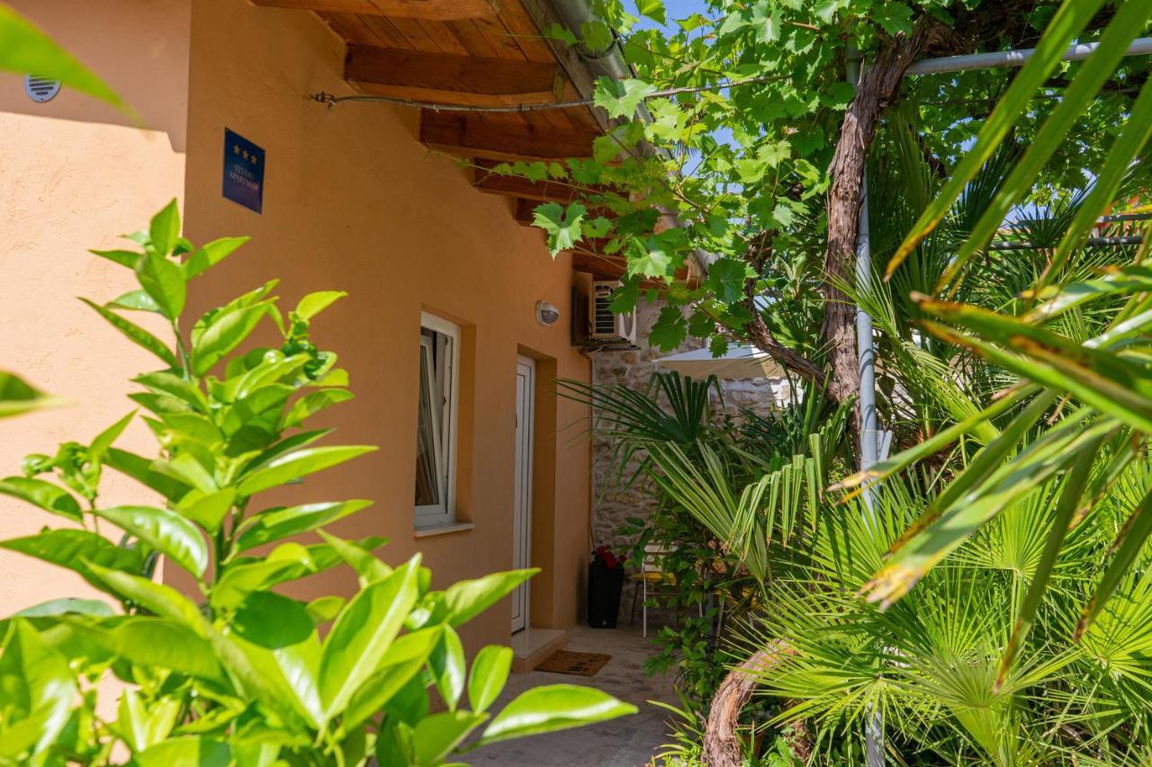 Eleonora Apartments Zadar Exteriör bild